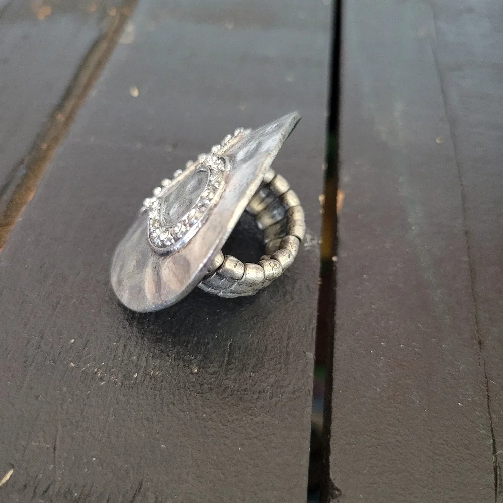 Hammered Heart Ring Circle Stretchy One Size Silver Rhinestone Large Statement